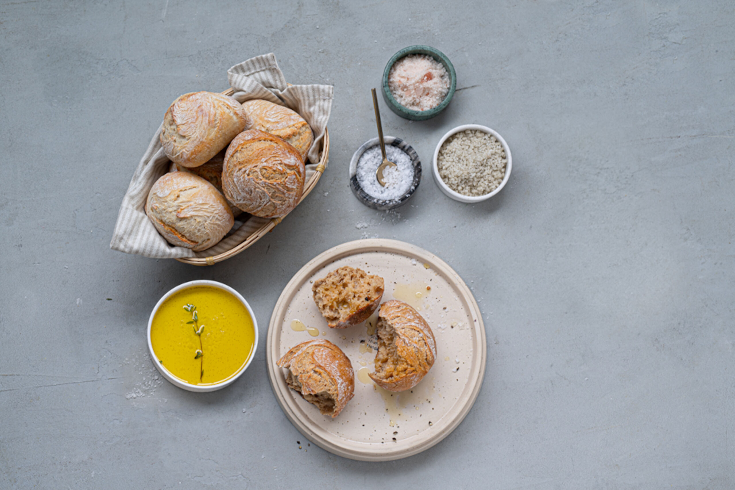 220093_220092 Midi Rozenbroodje BROODMANDJE_BEW_LR_RGB